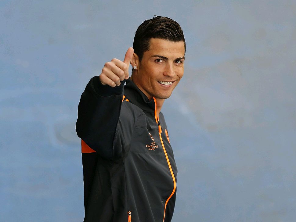 多库是不是疯了啊，非说自己是梅西