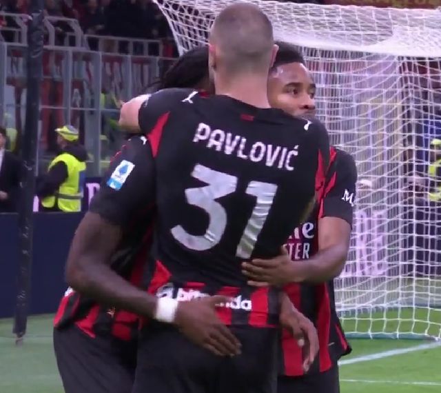 足球英超官方公布争议判罚复盘