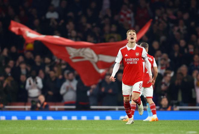 每体：法比奥-席尔瓦寻求在冬窗离开多特并回到西班牙踢球