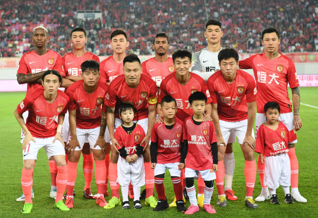 [中超]山东泰山被罚两人 北京国安主场大胜